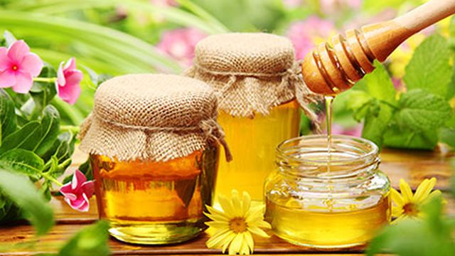 الفرق بين العسل الاصلي والمقلد