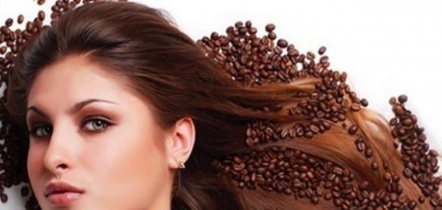 علاج الشعر المتقصف بالقهوة والزيت