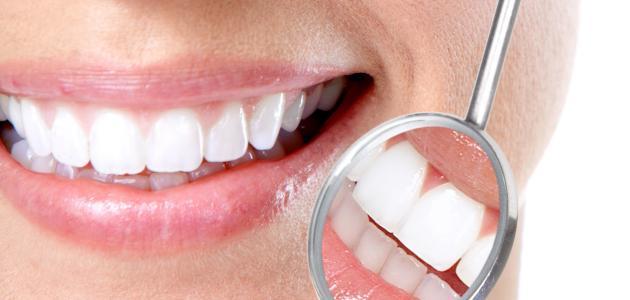 تنظيف الاسنان بدون فرشاة 