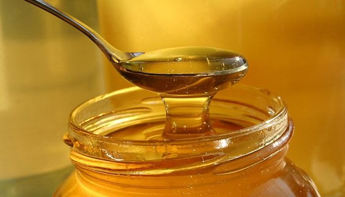  العسل للفطريات